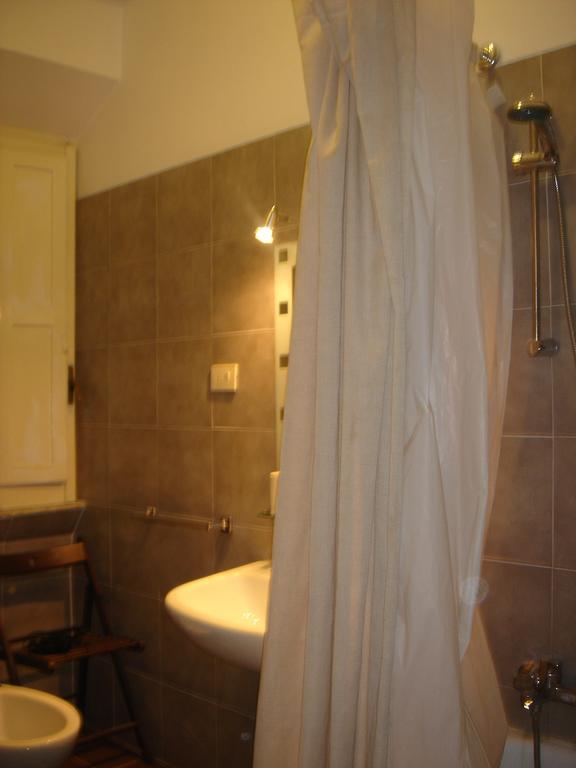 Bed & Breakfast Flavia 84 Róma Szoba fotó